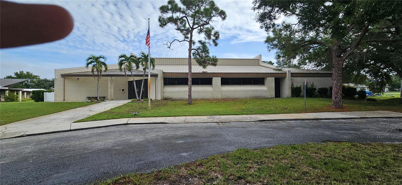 11501 Walker Ave, Seminole, FL 33772