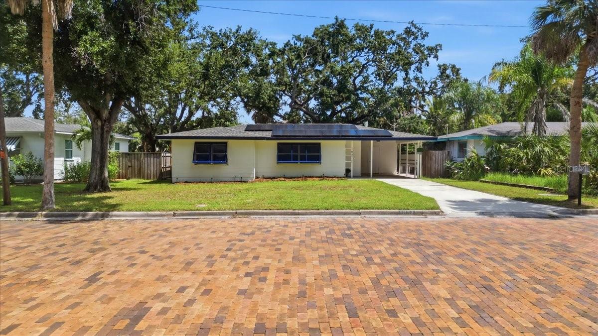 1837 Pasadena Dr, Dunedin, FL 34698