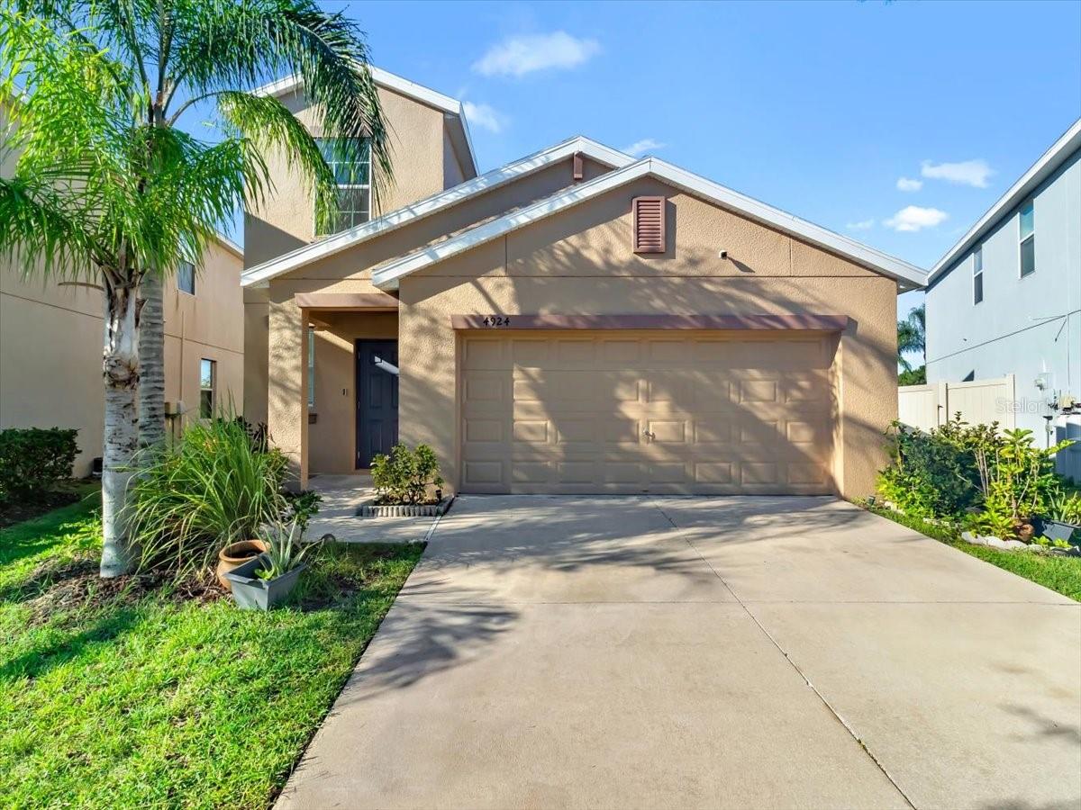 4924 Reflecting Pond Cir, Wimauma, FL 33598
