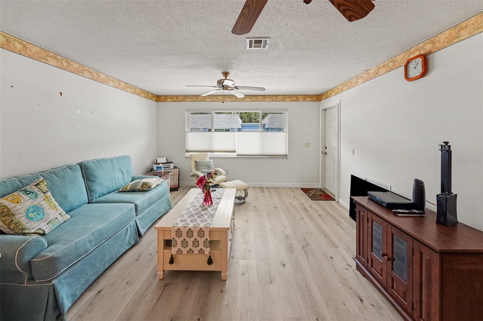6880 Lafayette N #8, Pinellas Park, FL 33781