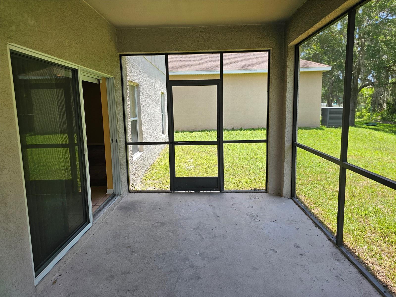 1147 Emerald Hill Way, Valrico, FL 33594