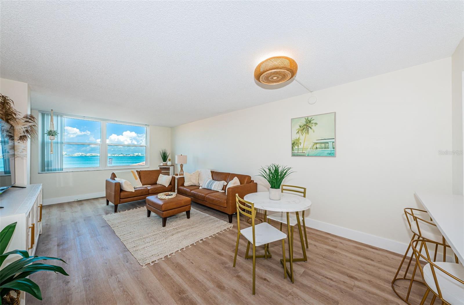 6177 Sun Blvd #307, St Petersburg, FL 33715