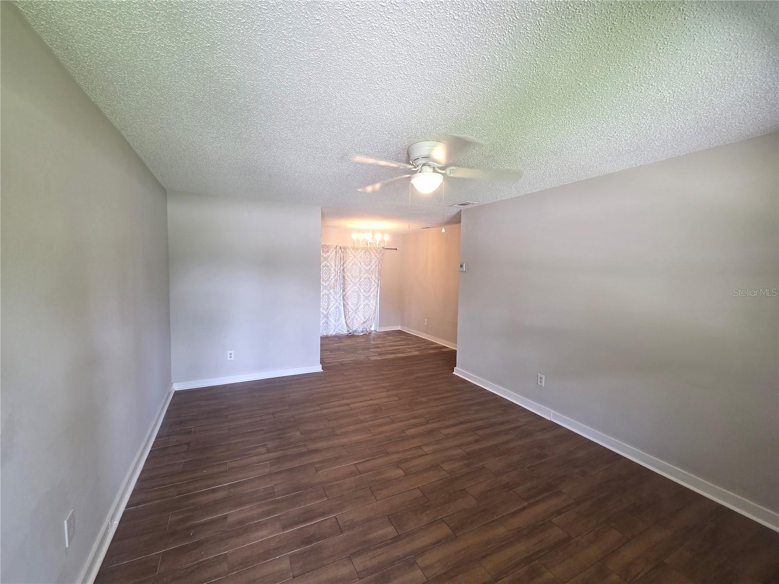 1813 Bond St, Plant City, FL 33563