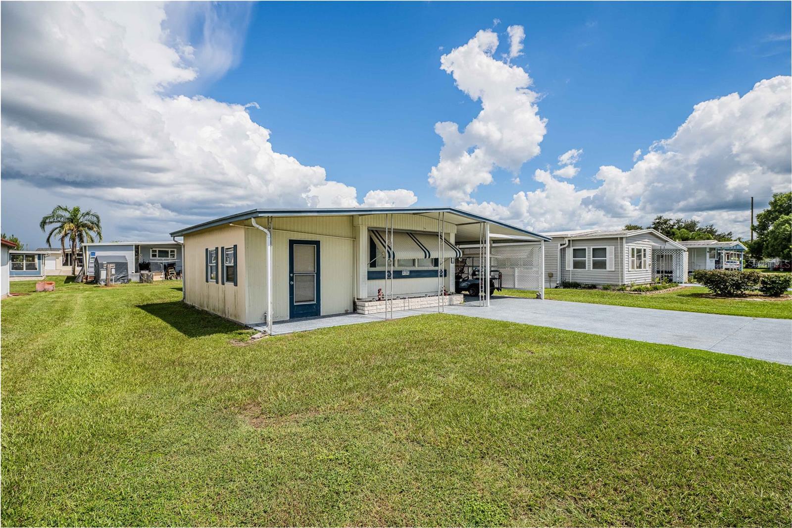 5302 Powhattan St, Zephyrhills, FL 33542