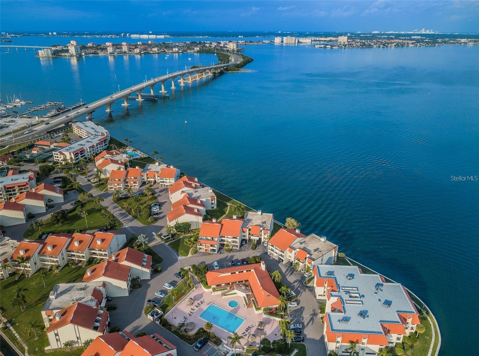 120 1st St E #108, Tierra Verde, FL 33715