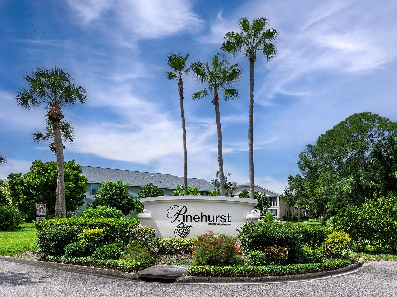 7326 Eleanor Cir, Sarasota, FL 34243