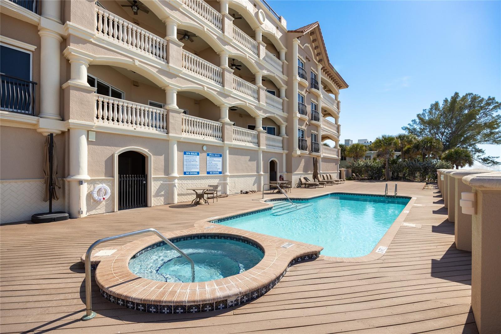 604 Gulf Blvd #207, Indian Rocks Beach, FL 33785