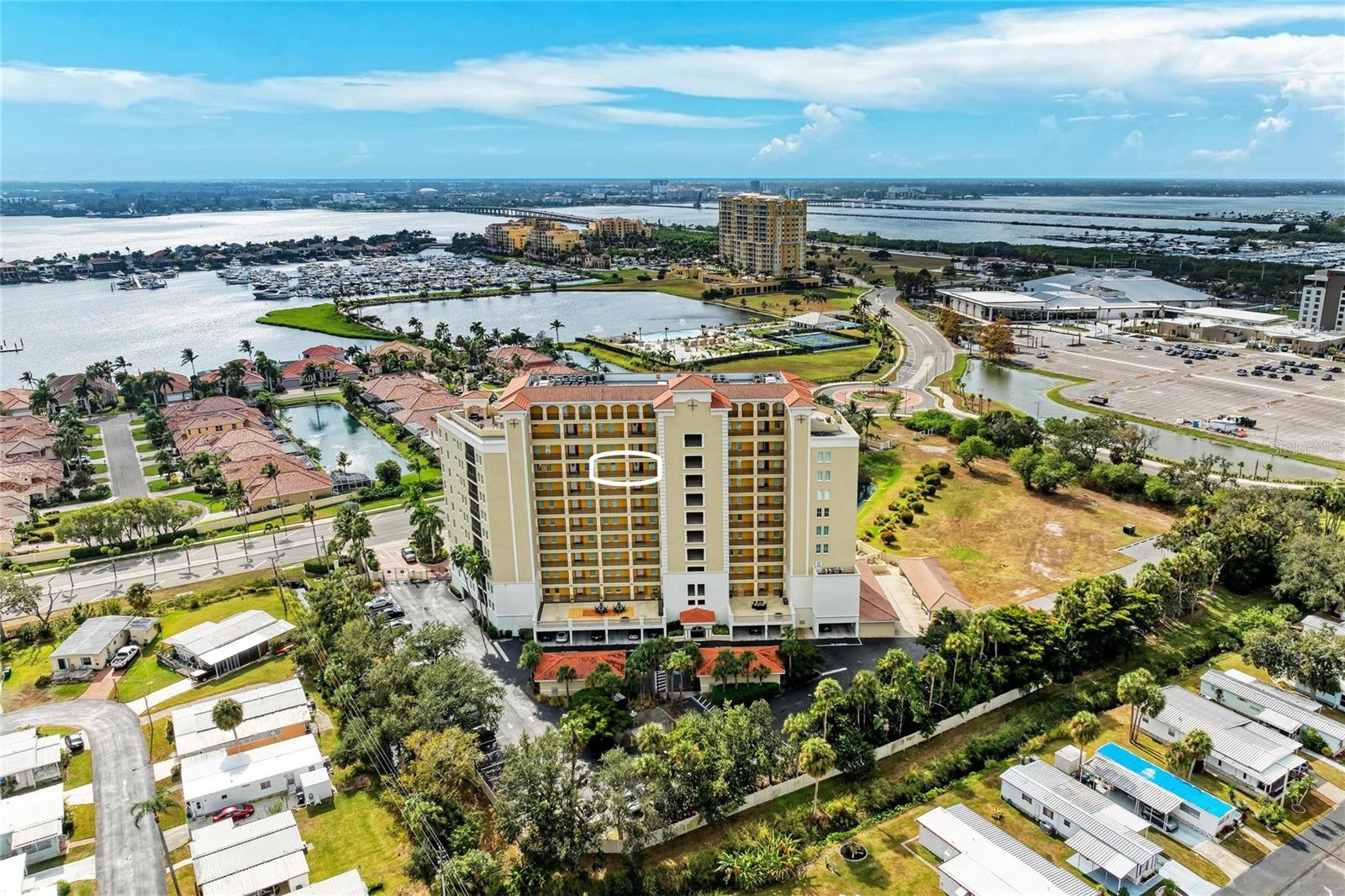501 Haben Blvd #903, Palmetto, FL 34221
