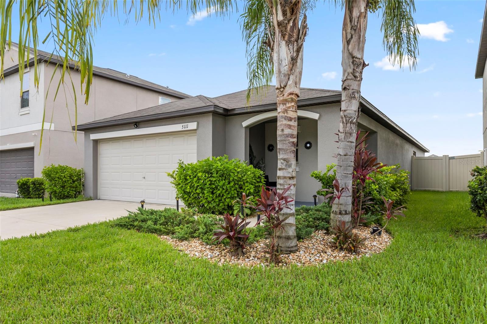 5111 Dandelion St, Apollo Beach, FL 33572