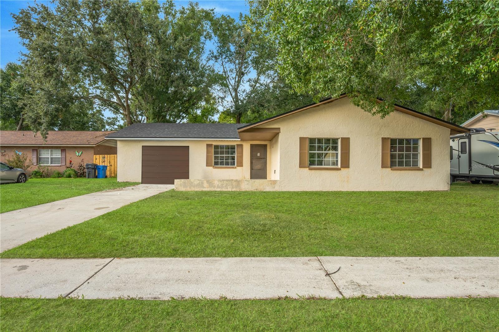 410 Timber Creek Dr, Brandon, FL 33510