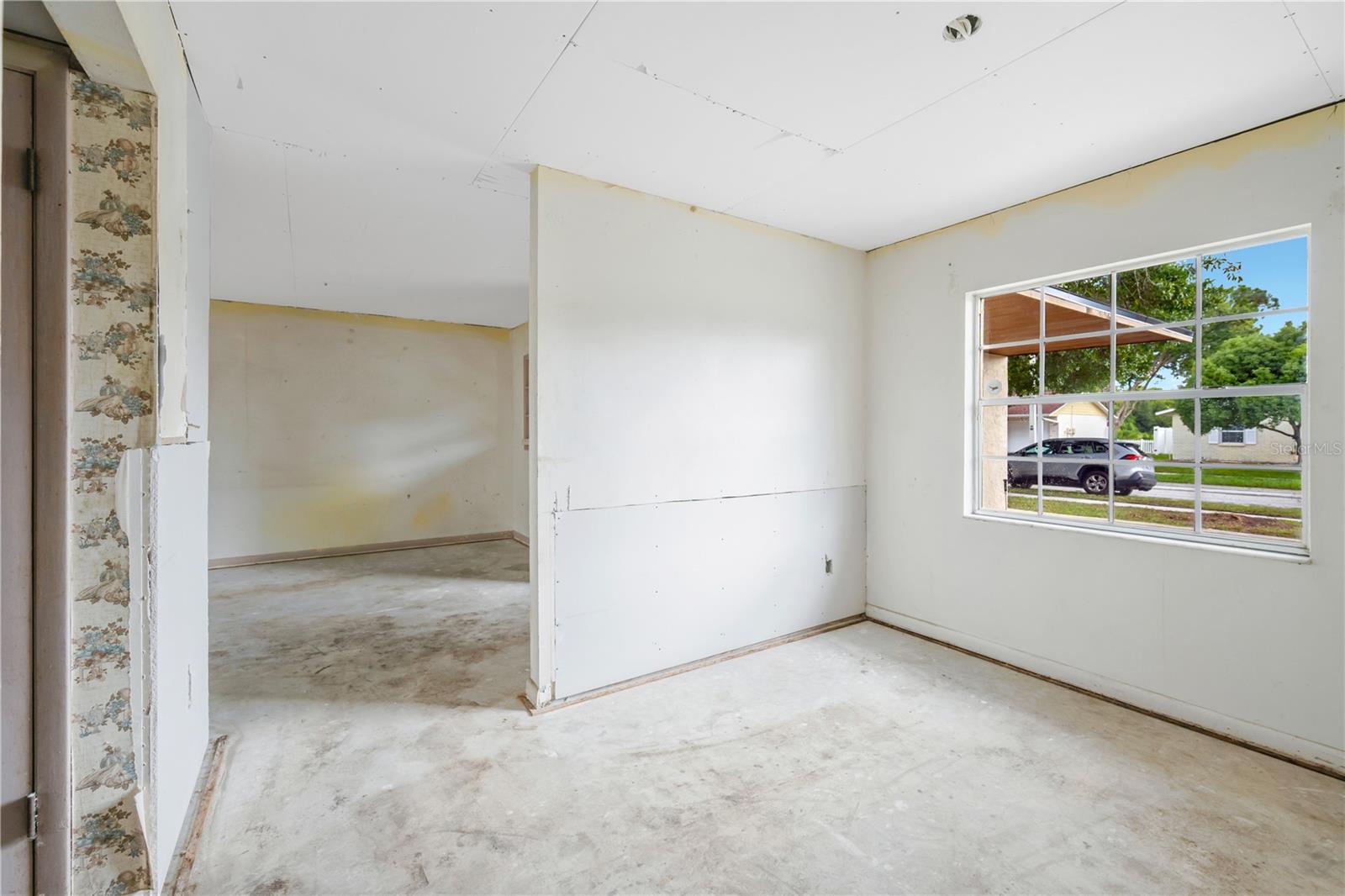410 Timber Creek Dr, Brandon, FL 33510