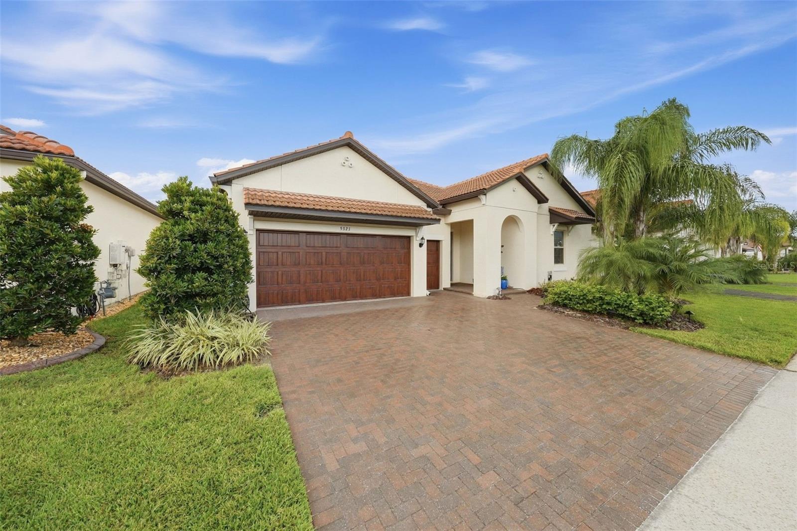 5321 Kelper Hook Ct, Wimauma, FL 33598