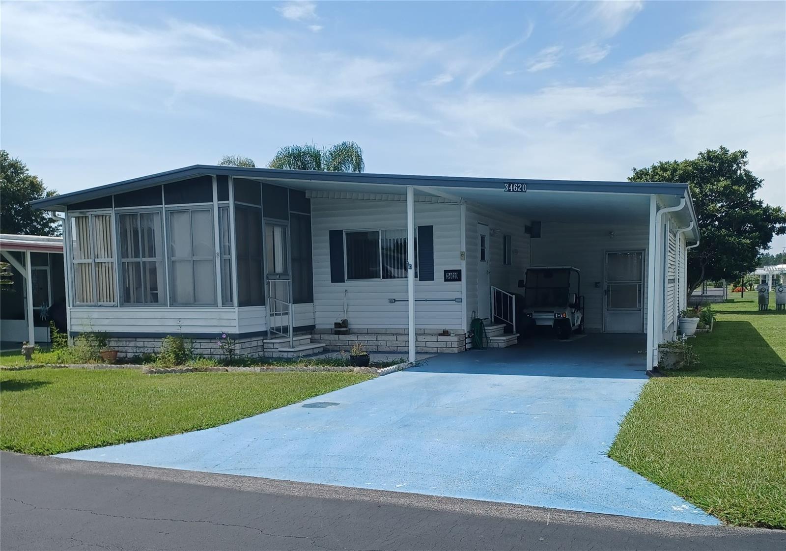 34620 Sweetpea Ln, Zephyrhills, FL 33541