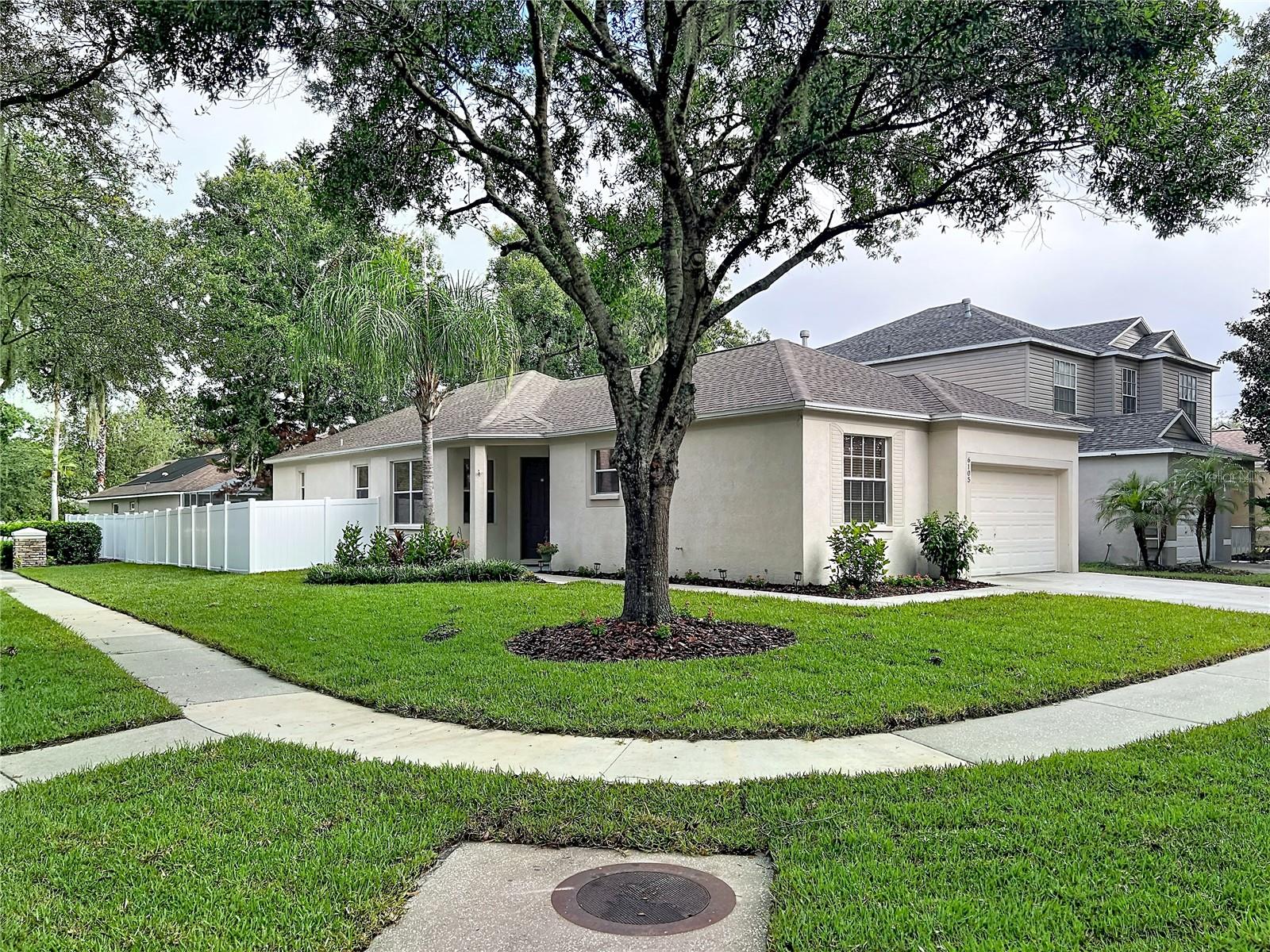 6105 Kiteridge Dr, Lithia, FL 33547