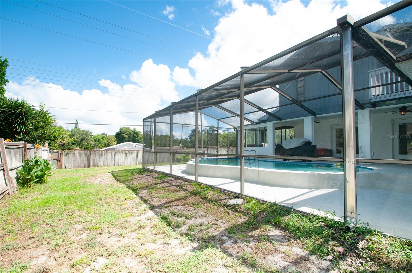 859 Pinewood Ter W, Palm Harbor, FL 34683