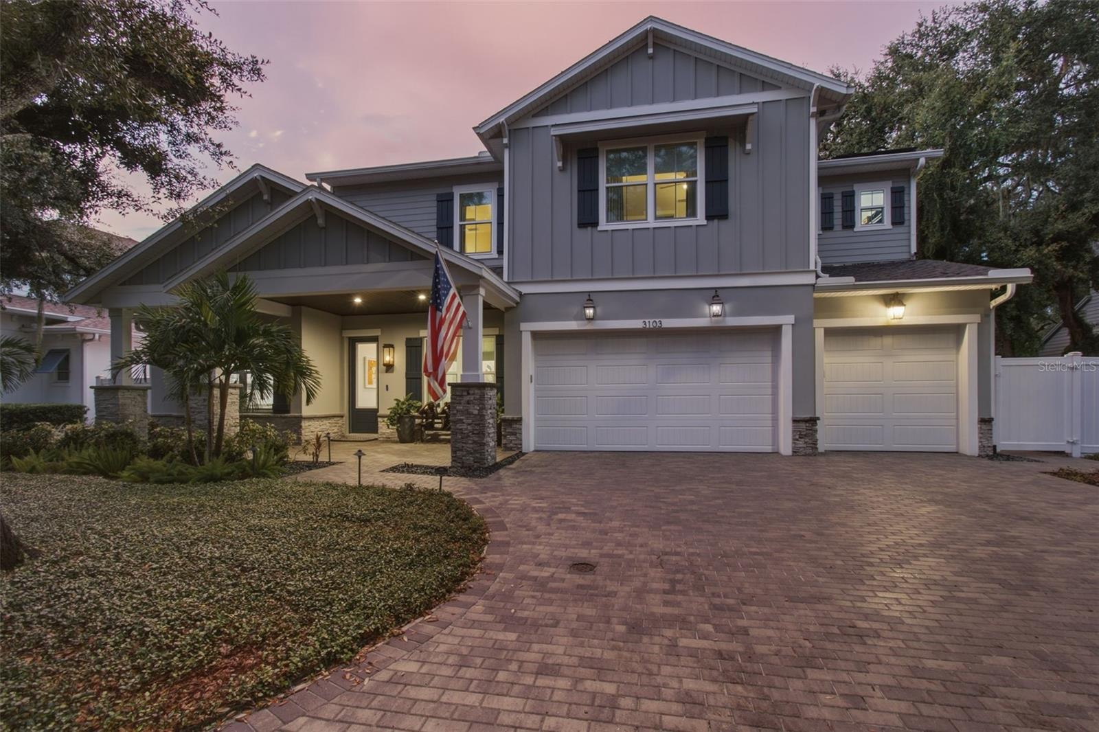 3103 W Hawthorne Rd, Tampa, FL 33611