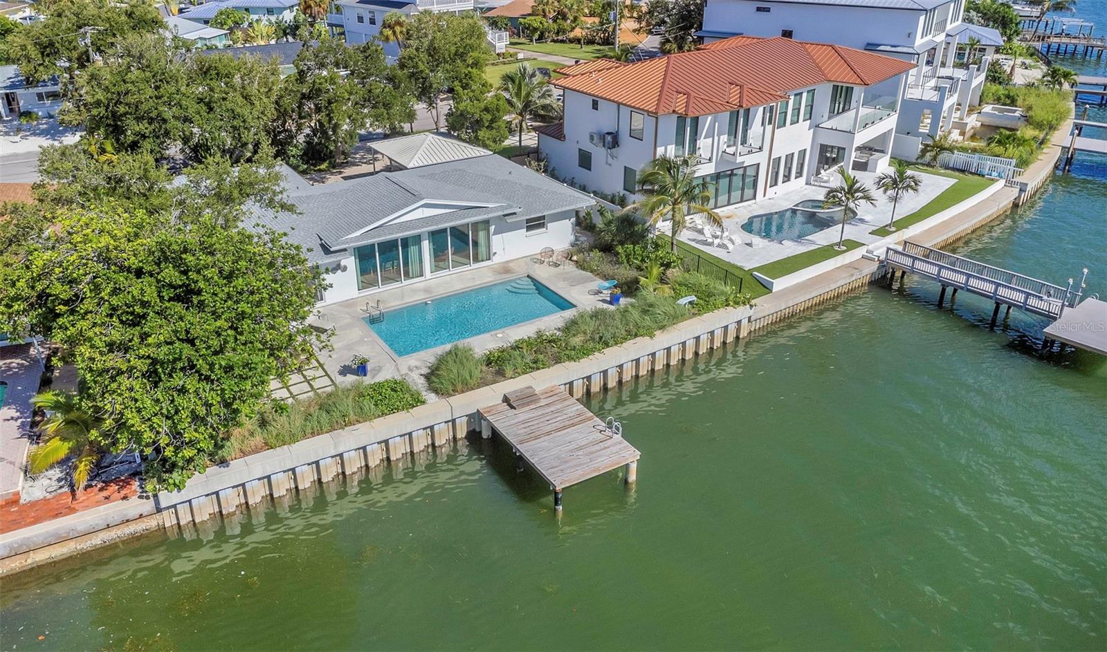 574 Belle Point Dr, St Pete Beach, FL 33706