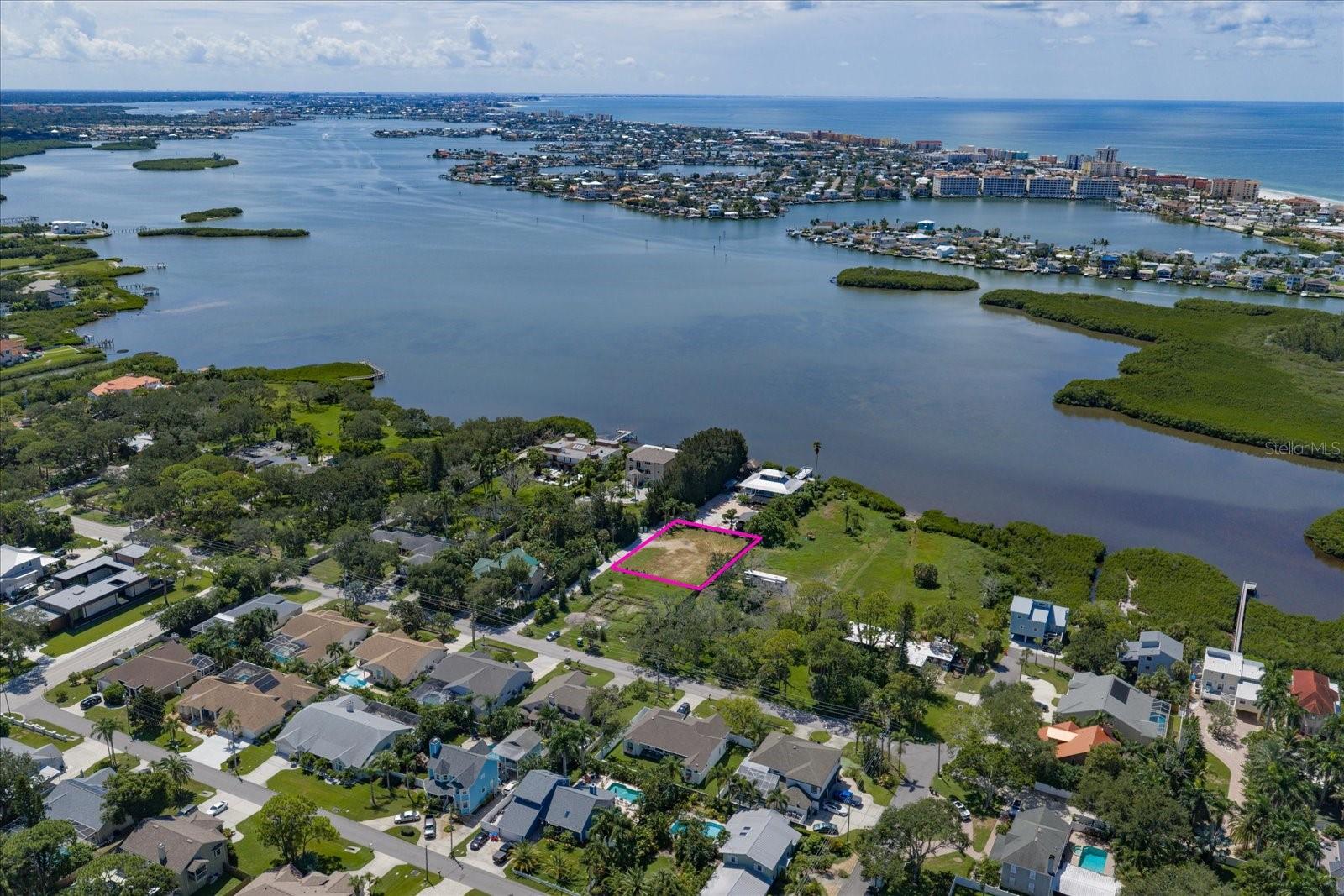 74th Ave, Seminole, FL 33776