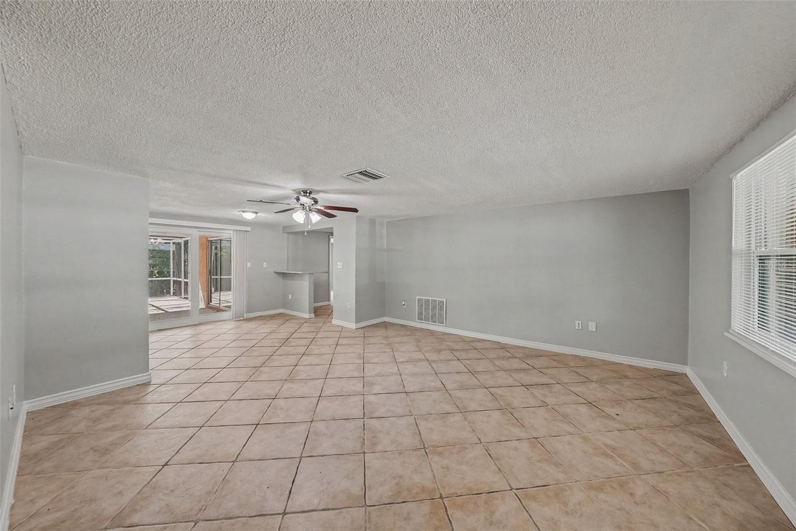2641 Flintwood Dr, Holiday, FL 34690