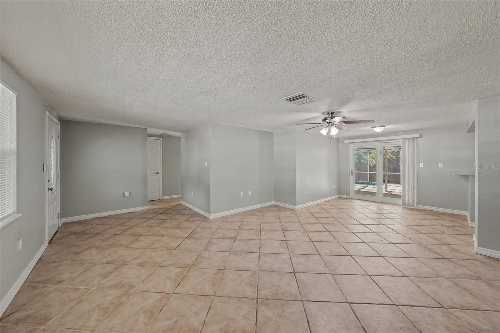 2641 Flintwood Dr, Holiday, FL 34690