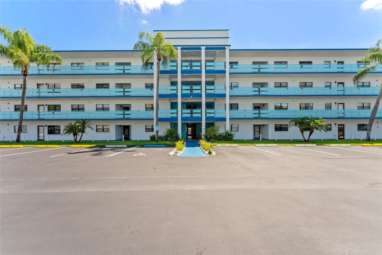 5970 80th St N #309, St Petersburg, FL 33709