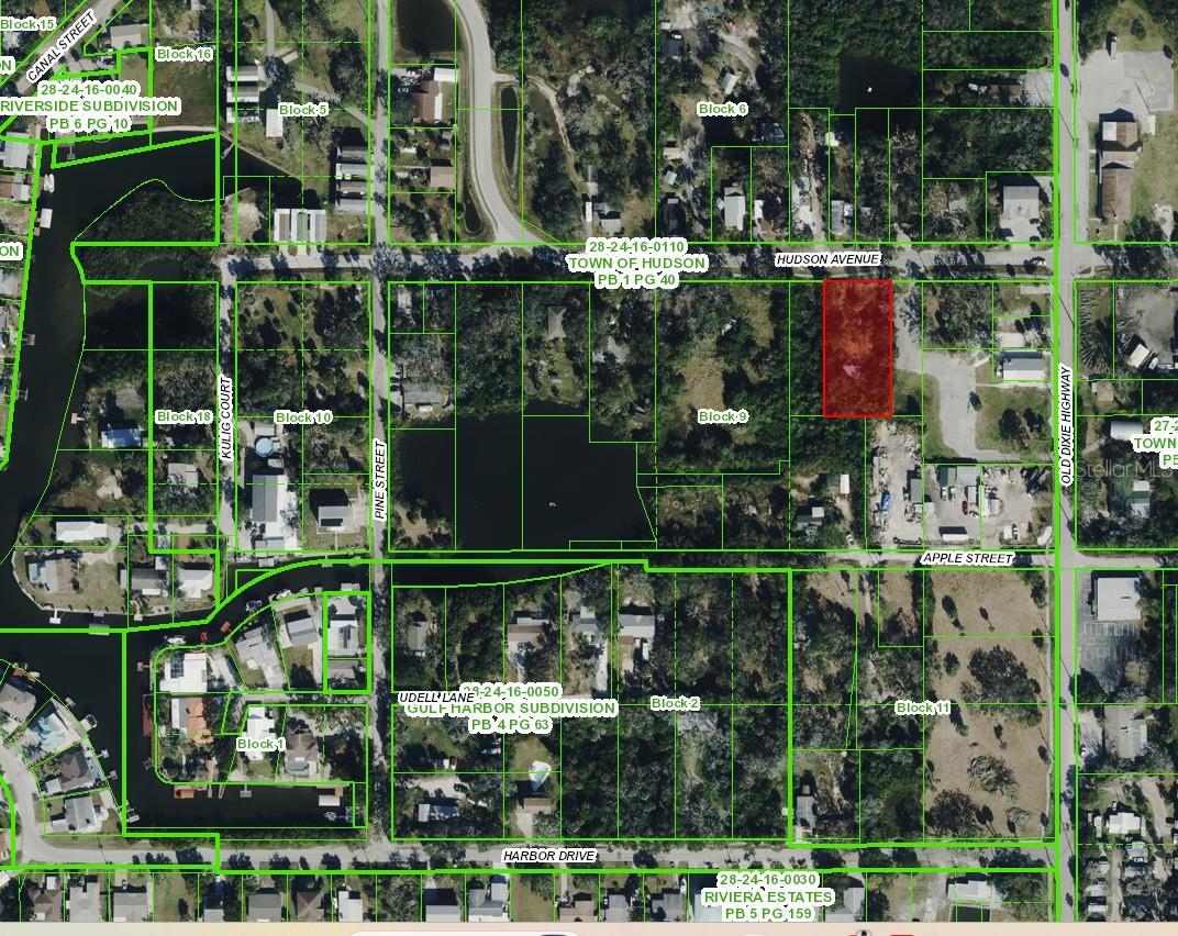 6916 Hudson Ave, Hudson, FL 34667