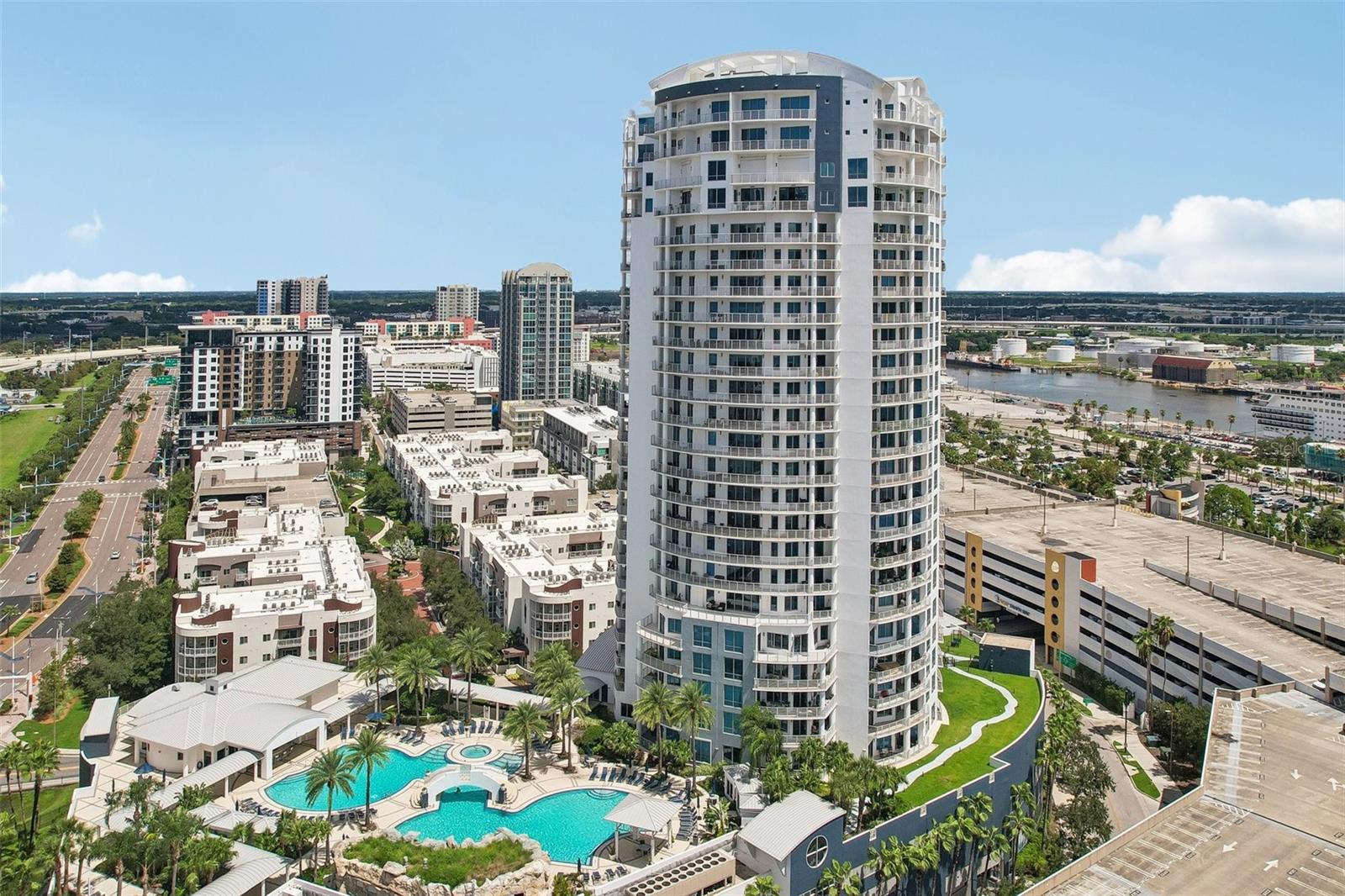 1209 E Cumberland Ave #603, Tampa, FL 33602