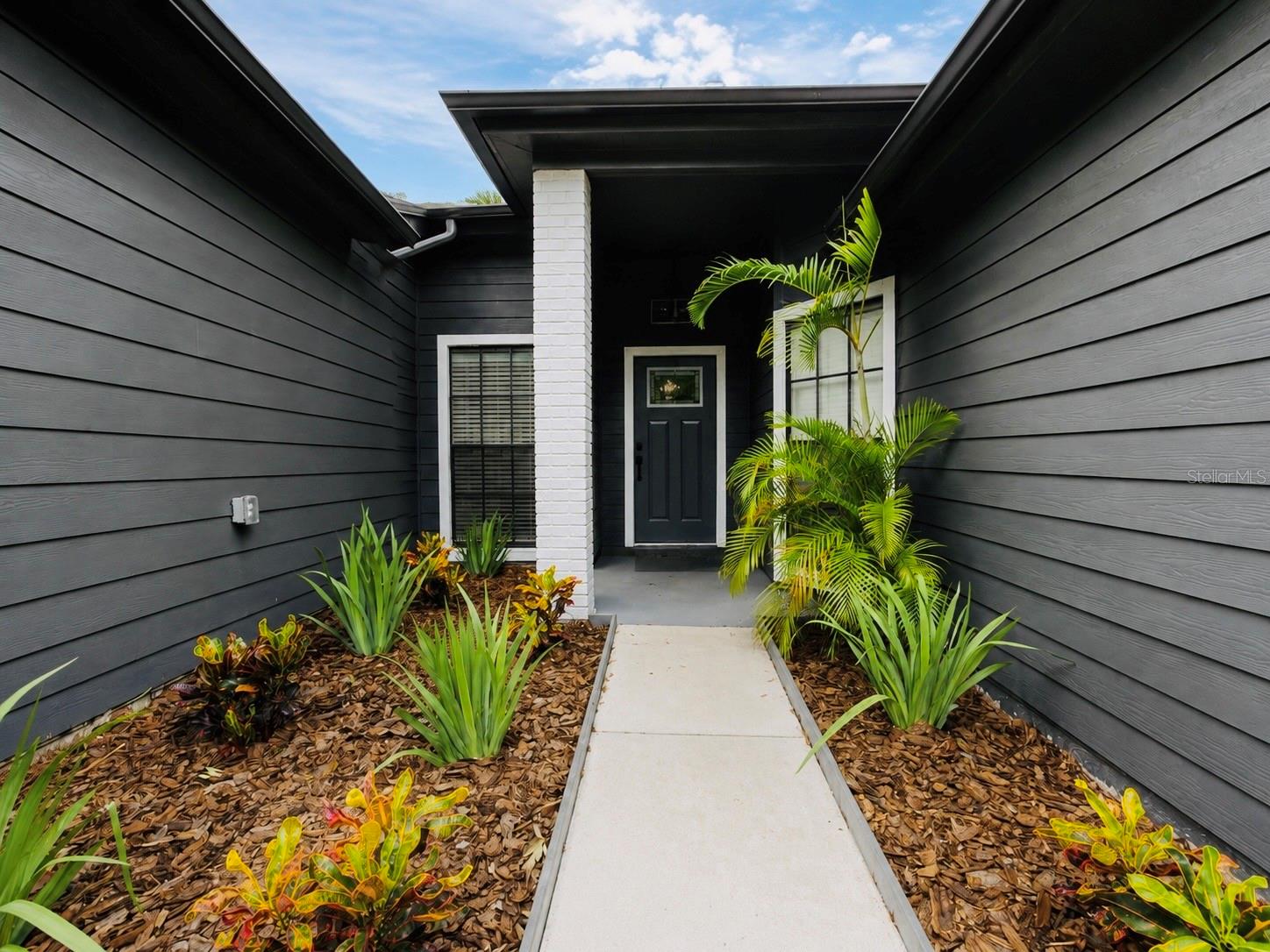 12111 Wildbrook Dr, Riverview, FL 33569