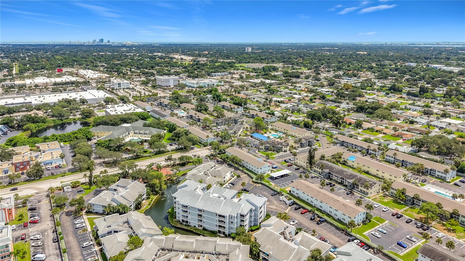 6810 Stones Throw Cir N #13302, St Petersburg, FL 33710