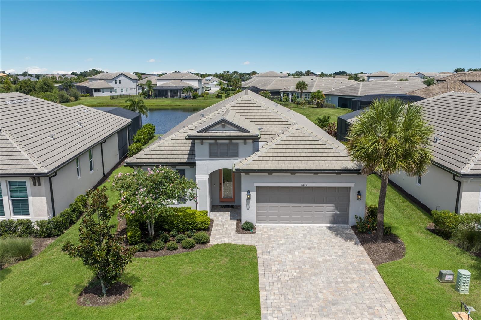 16925 Seraphic Trl, Bradenton, FL 34211