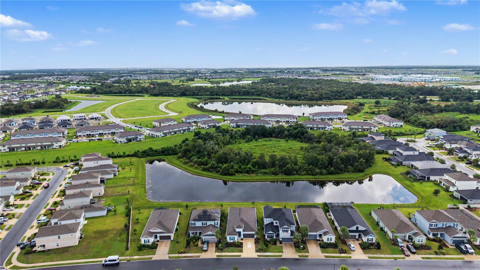 10938 Fieldstone Dr, Palmetto, FL 34221