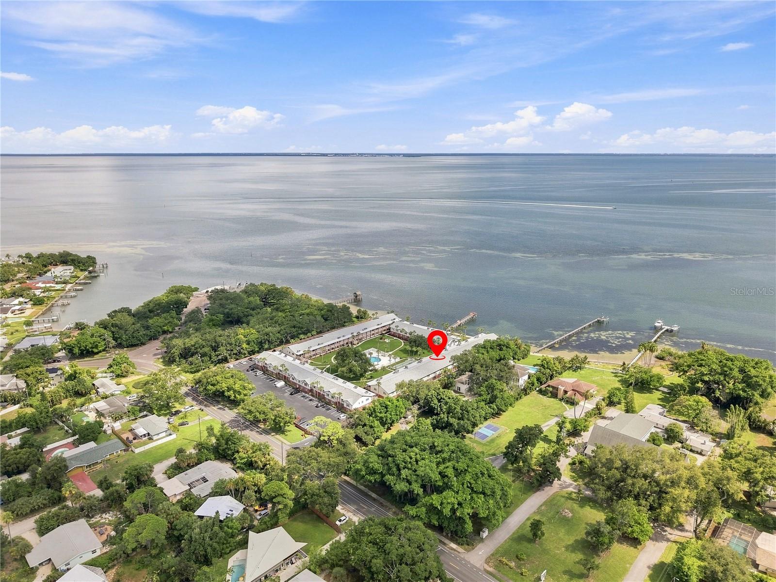 650 Pinellas Point Dr S #232, St Petersburg, FL 33705