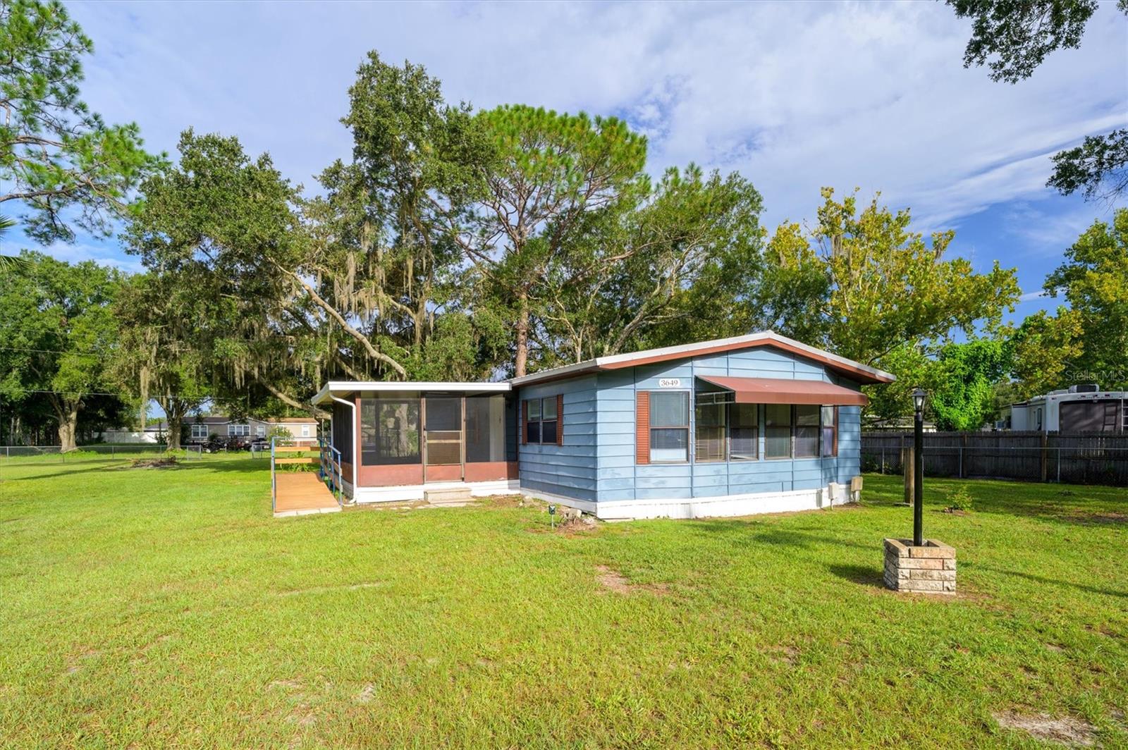 3649 Alice Dr, Wesley Chapel, FL 33543