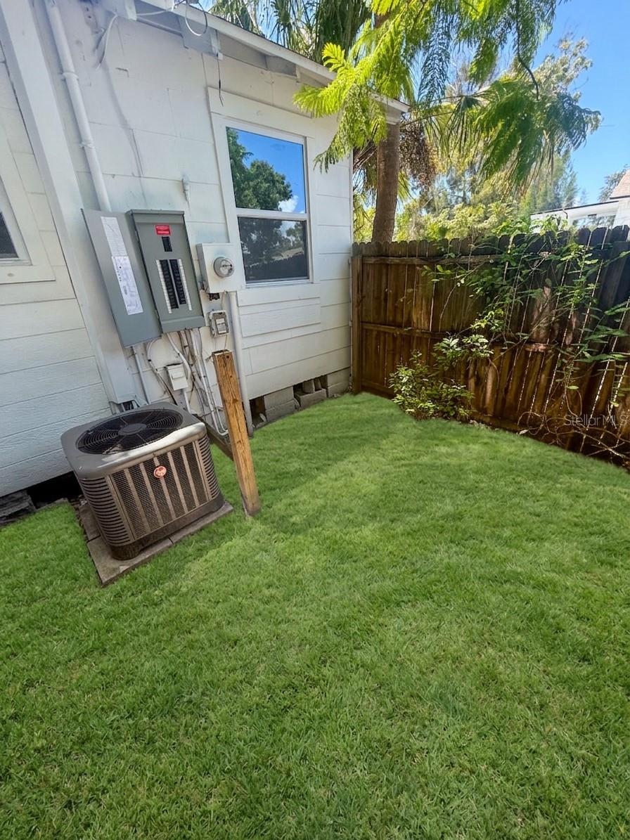 1543 43rd St S, St Petersburg, FL 33711
