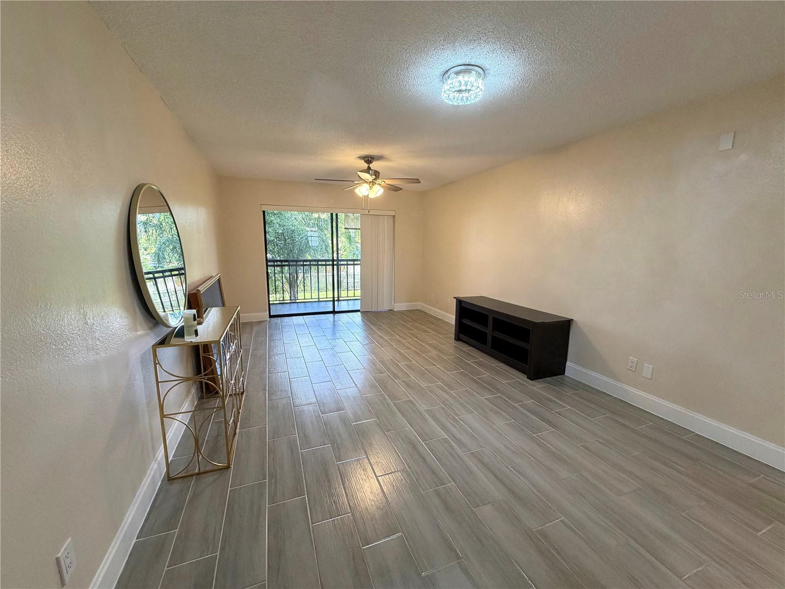 5855 62nd Ave N #104, Pinellas Park, FL 33781