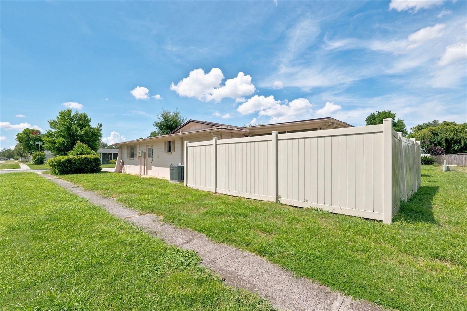 5905 Lanate Ave, New Port Richey, FL 34652