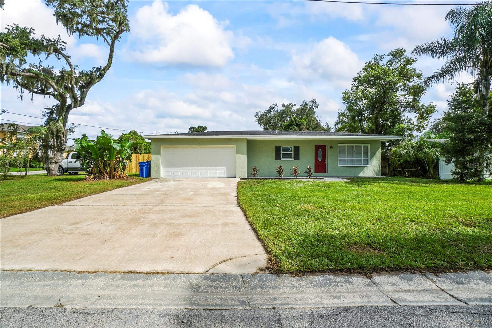 202 Gay Rd, Seffner, FL 33584