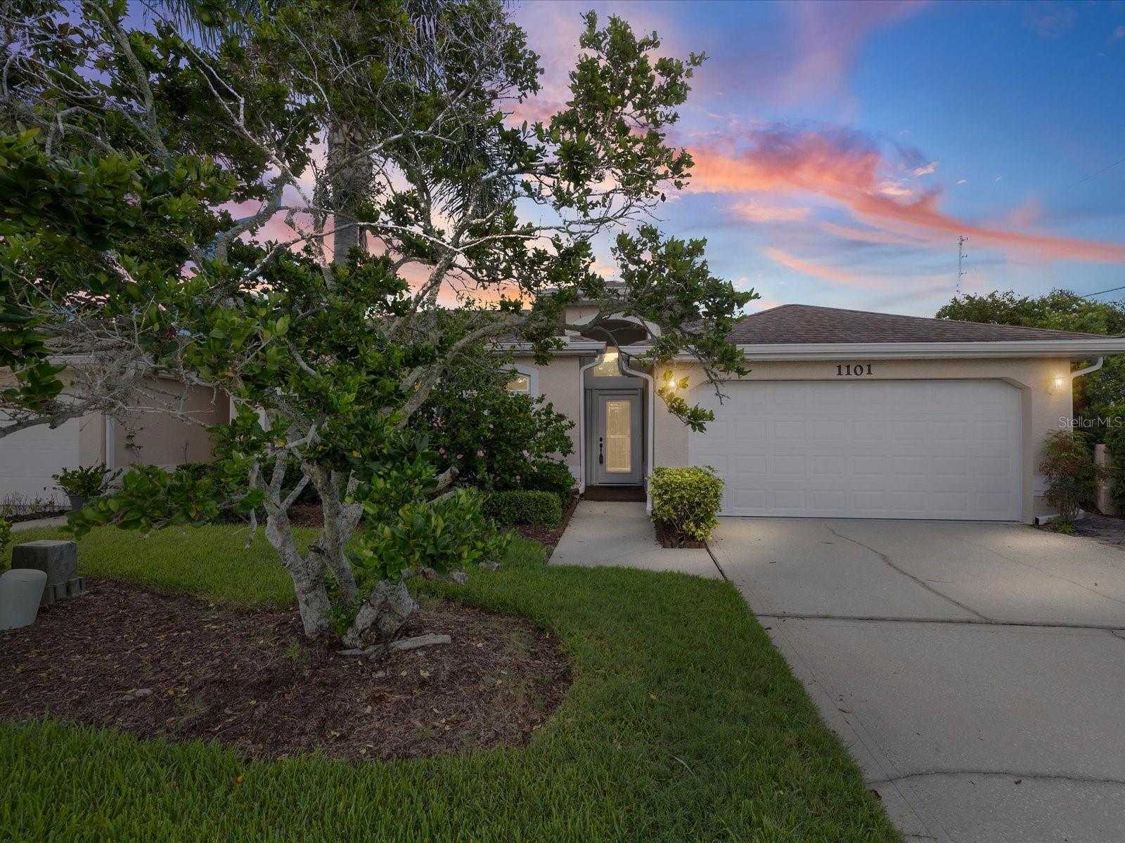 1101 Haley Ln, Dunedin, FL 34698