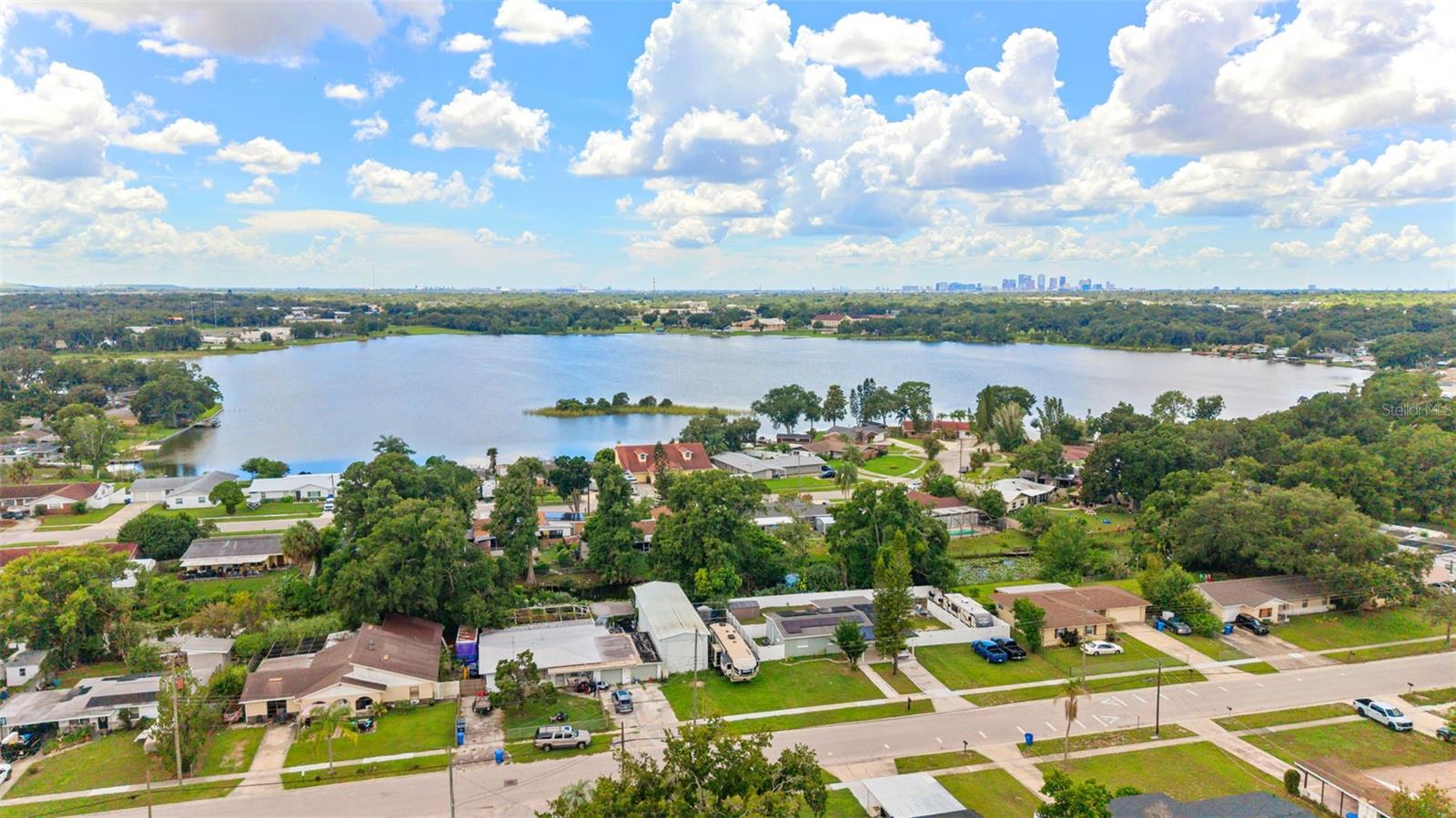 5208 Ansley Cir, Tampa, FL 33610