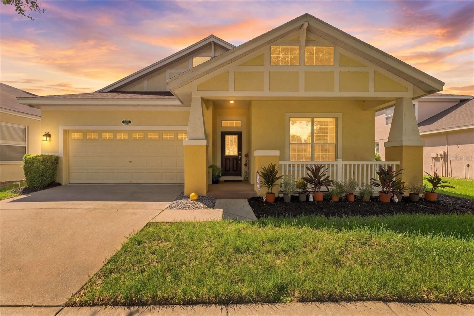 18022 Lake Reflections Blvd, Lutz, FL 33558
