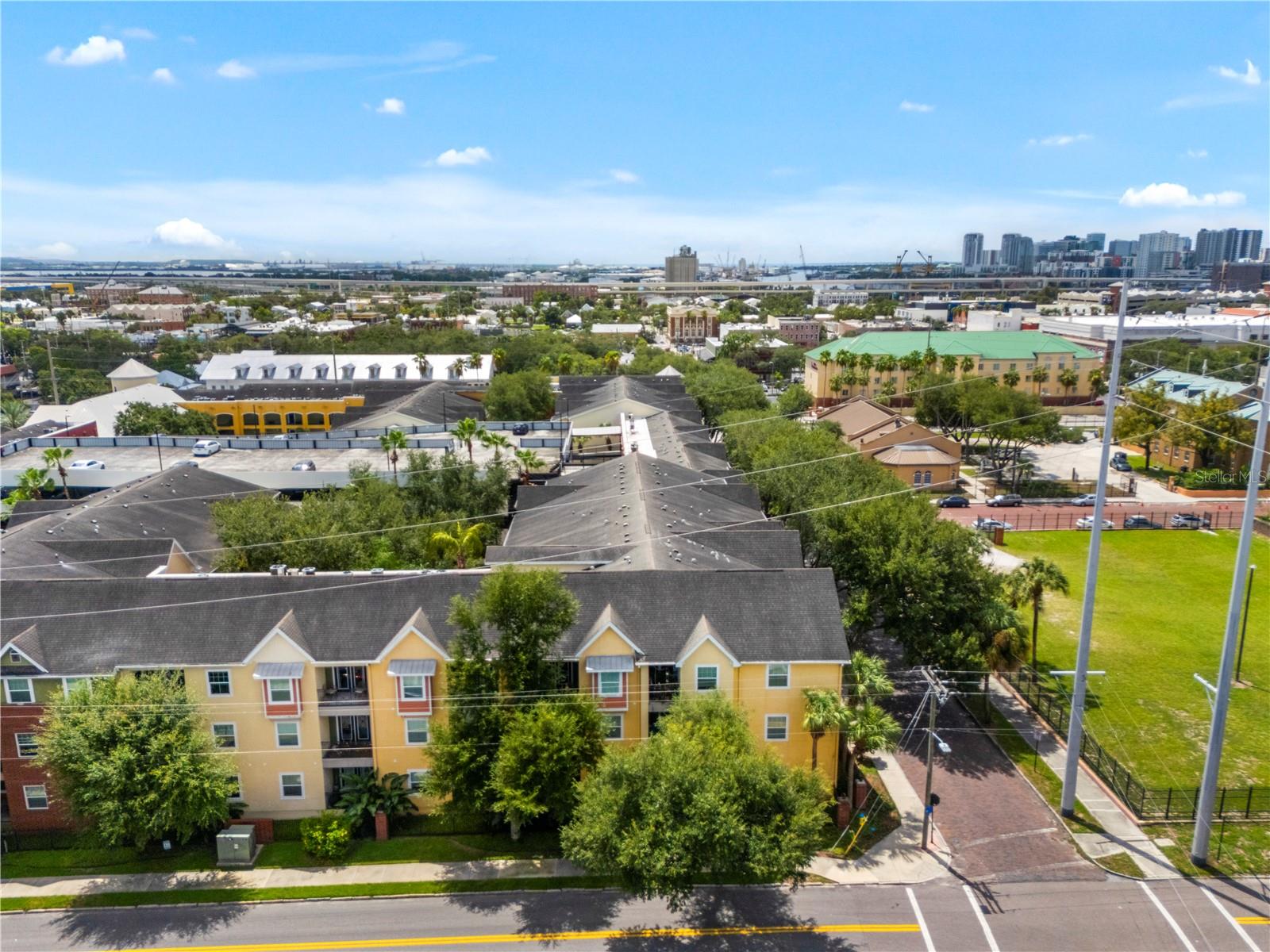 1810 E Palm Ave #5211, Tampa, FL 33605