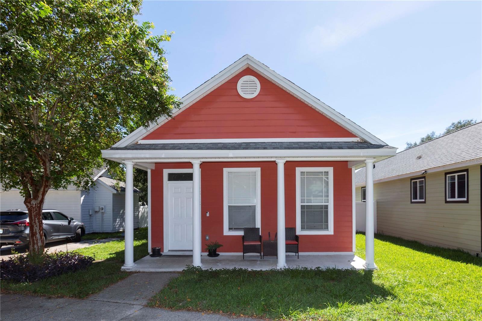 6212 Moorefield Ln, Zephyrhills, FL 33542