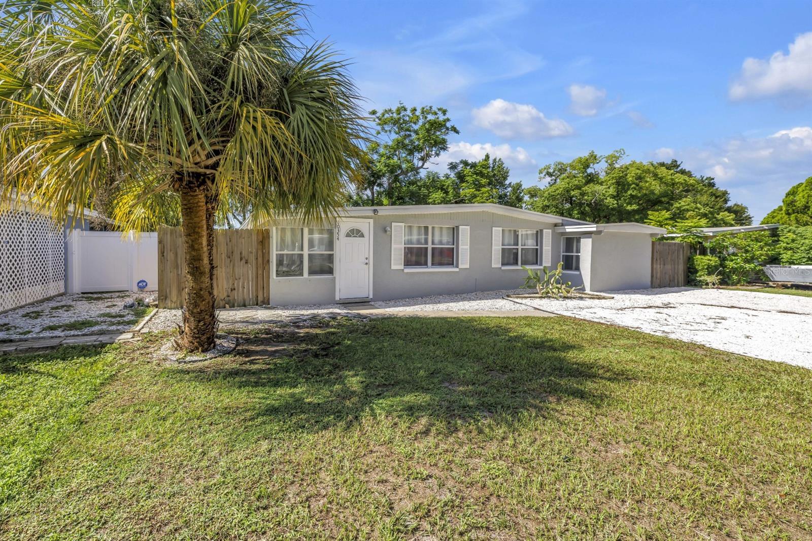10354 110th Ave, Largo, FL 33773