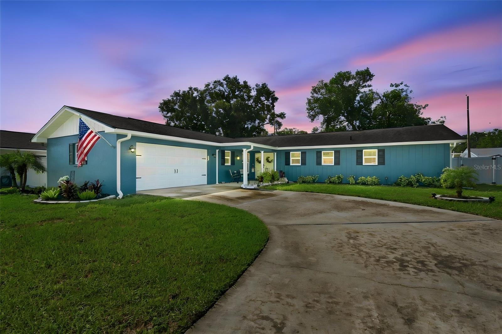 517 Julie Ln, Brandon, FL 33511