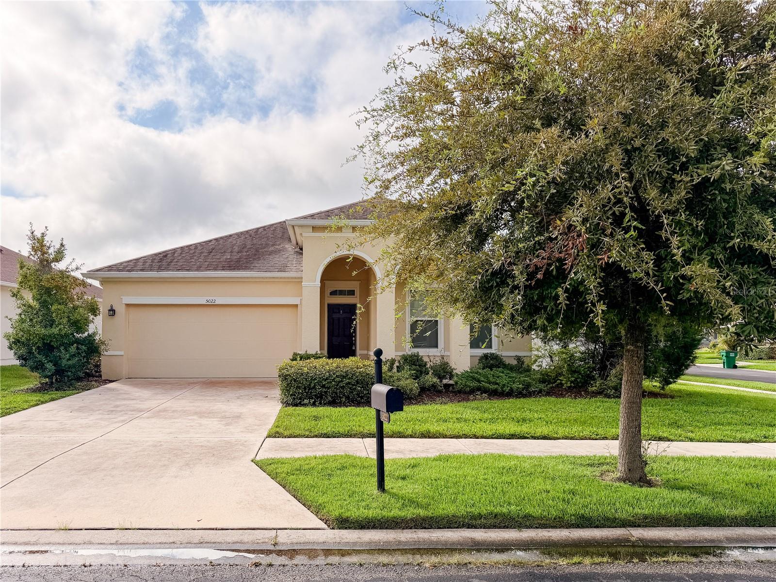 5022 Suncatcher Dr, Wesley Chapel, FL 33545