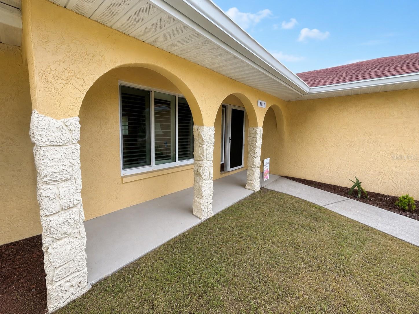 6007 9th Ave W, Bradenton, FL 34209