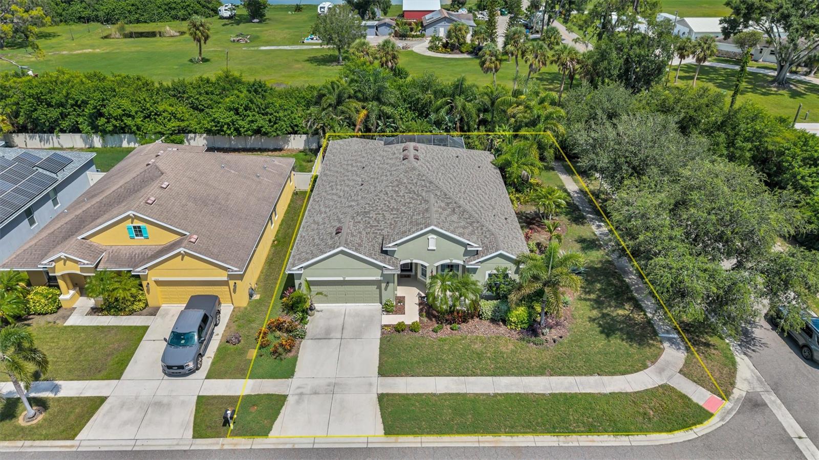 1503 Yale Castle Ct, Ruskin, FL 33570