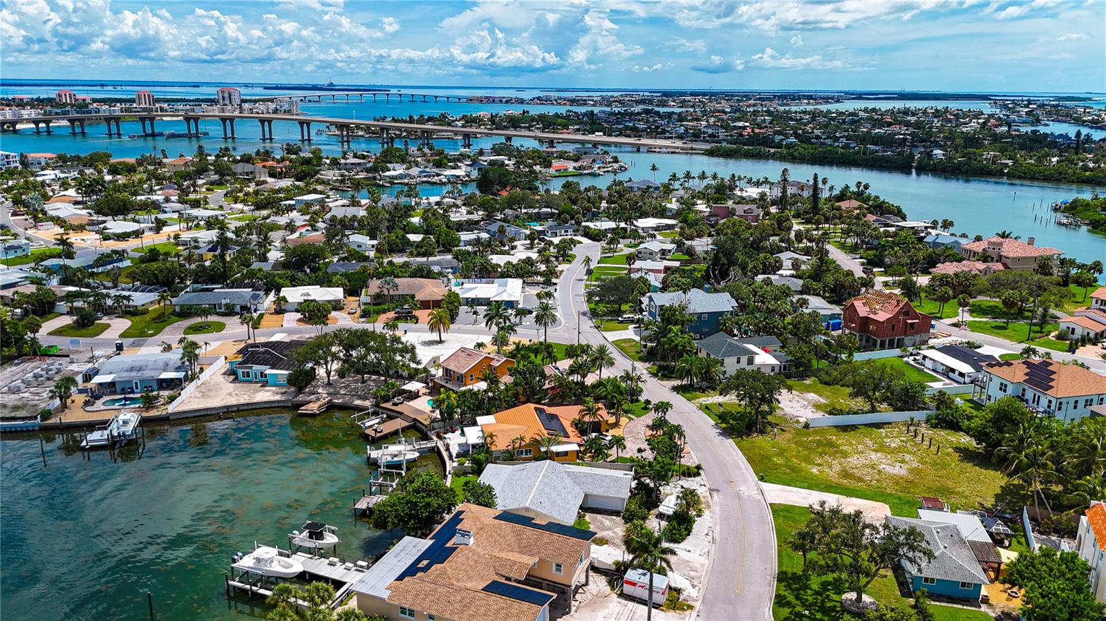 3982 Poinsettia Dr, St Pete Beach, FL 33706