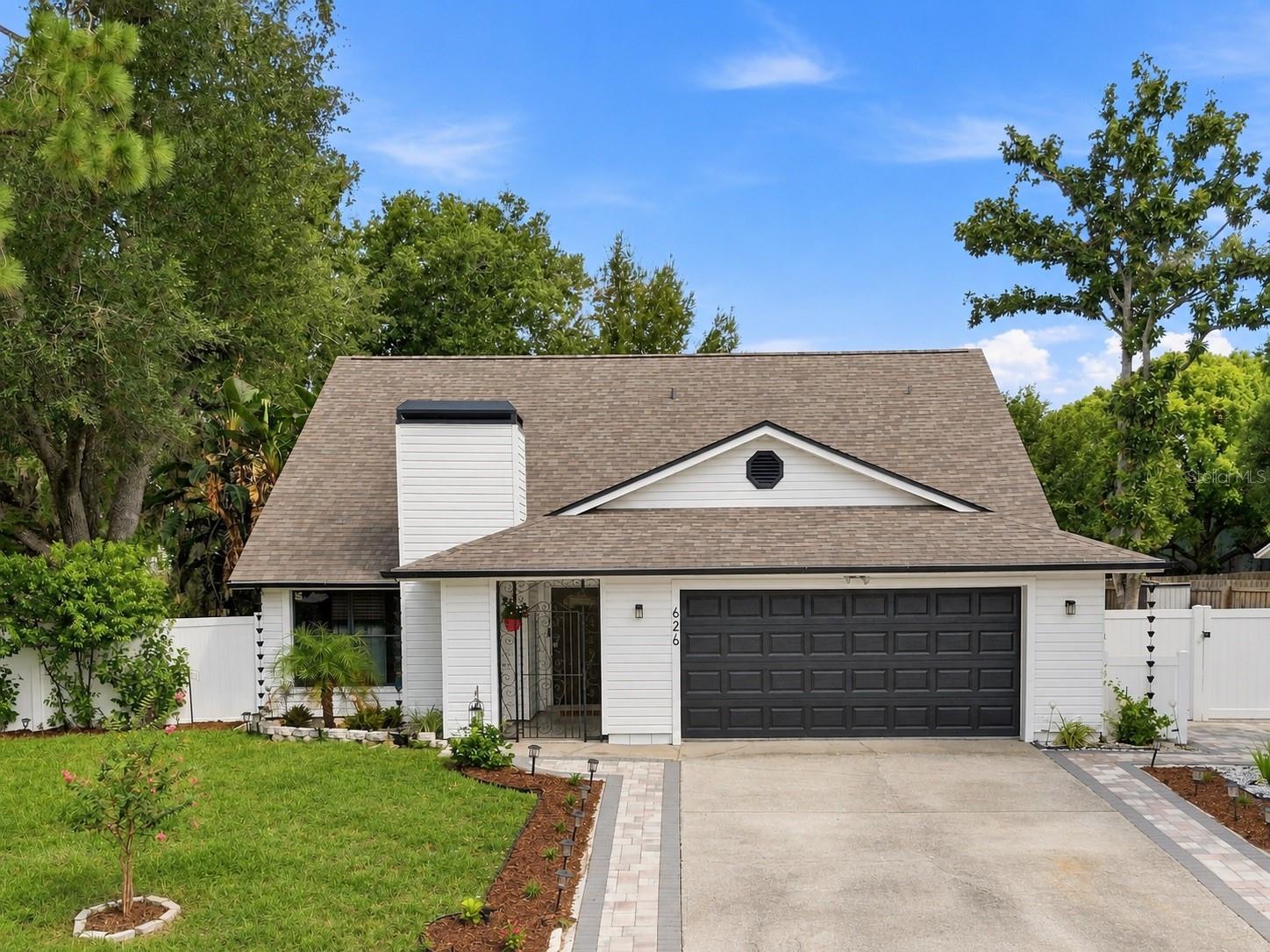 626 Forest Hills Dr, Brandon, FL 33510