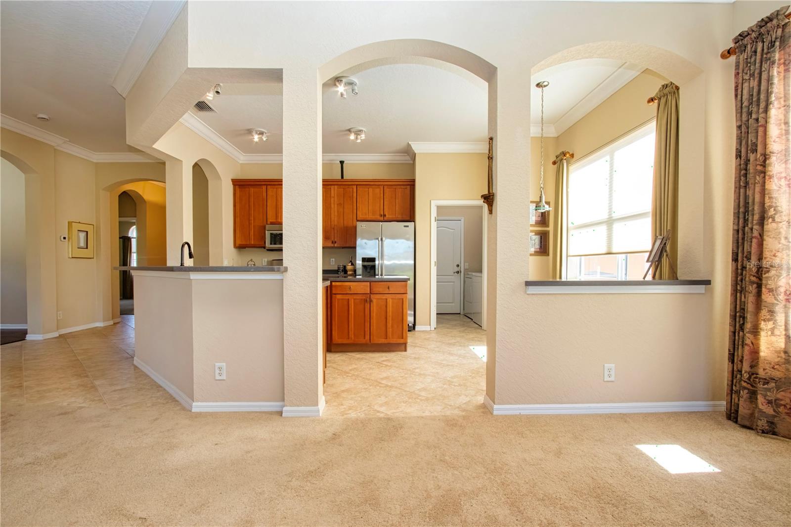 446 Noble Faire Dr, Sun City Center, FL 33573
